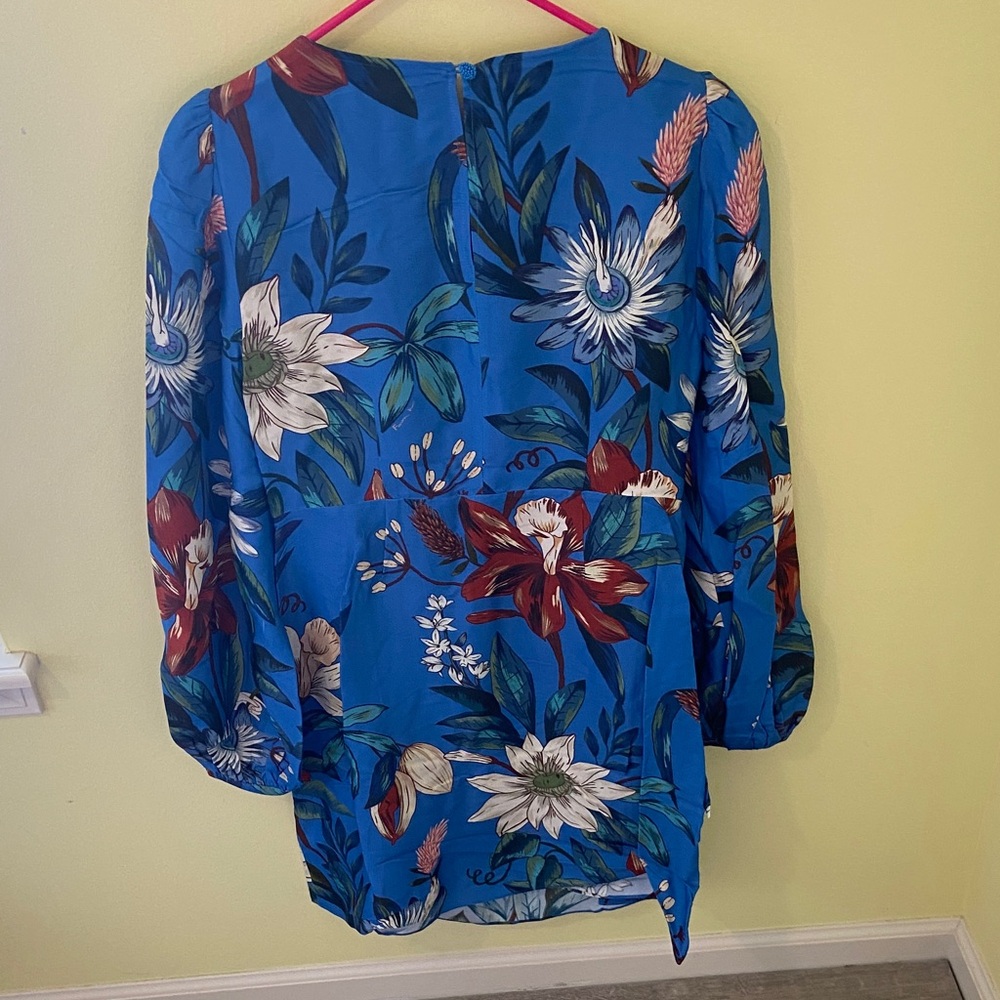 NWT Farm Rio Blue Surreal Flower Wrap Long Sleeve Dress - Picture 3 of 9